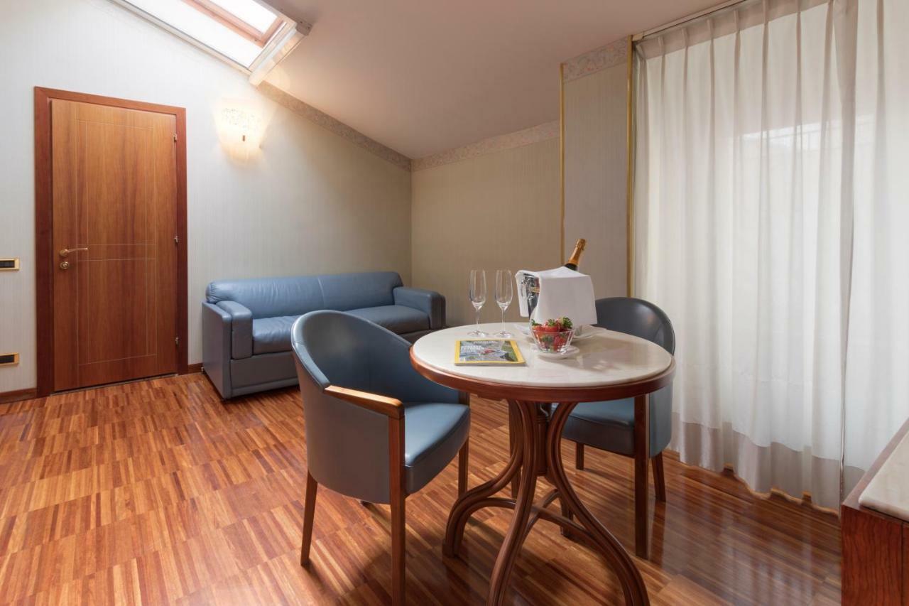 Palace Hotel Civitanova Marche Εξωτερικό φωτογραφία